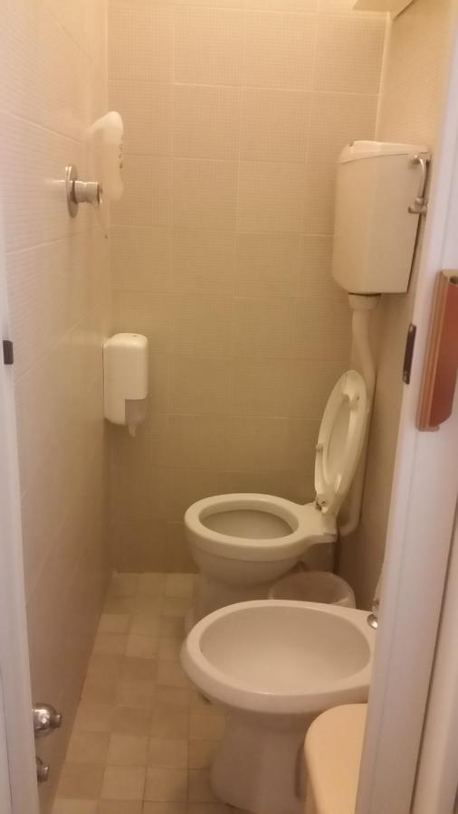 Hotel Manolita Ρίμινι Εξωτερικό φωτογραφία