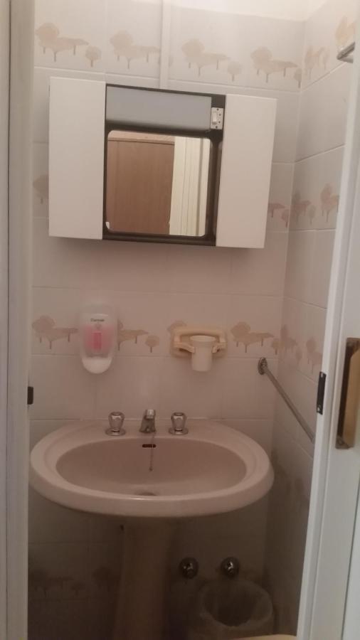 Hotel Manolita Ρίμινι Εξωτερικό φωτογραφία
