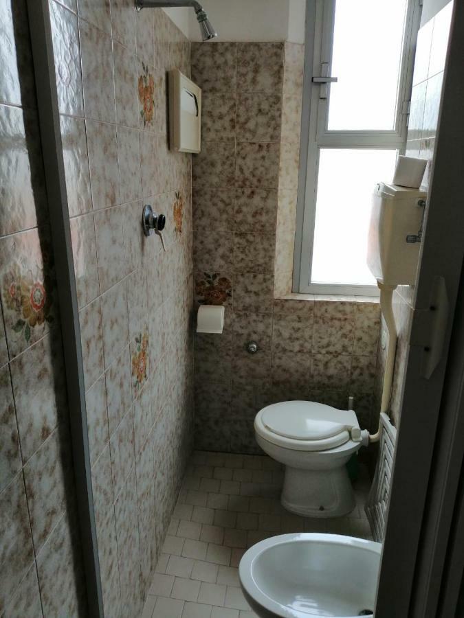 Hotel Manolita Ρίμινι Εξωτερικό φωτογραφία